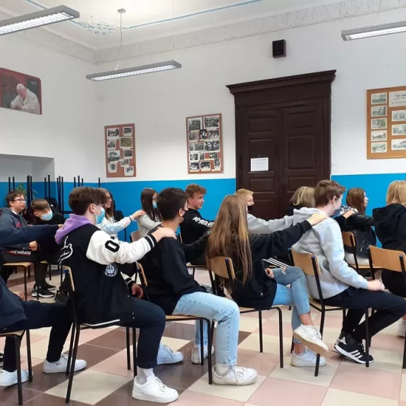 245815665 2039751462854840 8723368717432687747 n