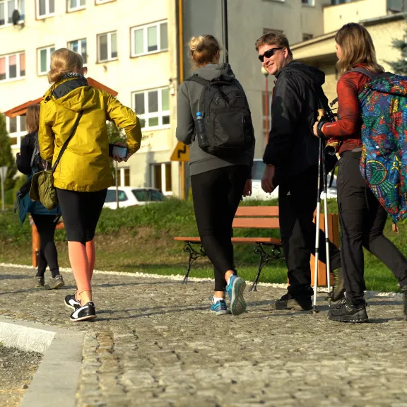 C0183.MP4.14 08 13 17.Still001